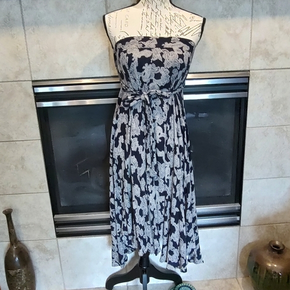 Knox Rose Medium Dress and Skirt! - Picture 4 of 16
